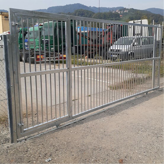 željezna cinčana