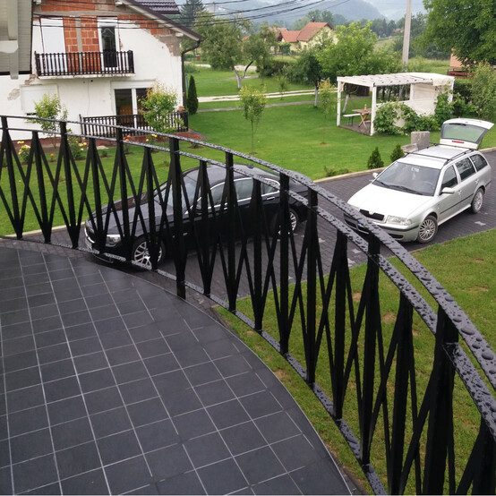 kovana plastificiran balkon.resized